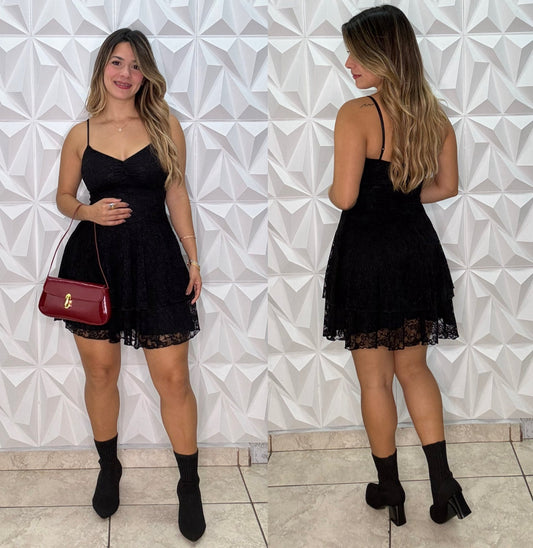 Vestido de encaje negro