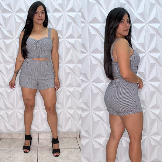 Casey Black & White Set