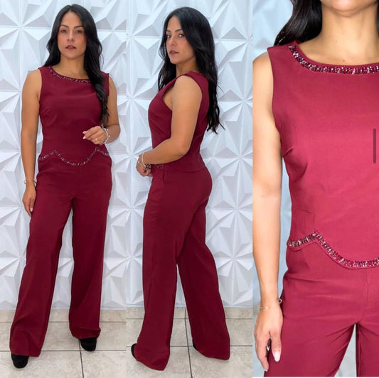 Ade Burgundy Set